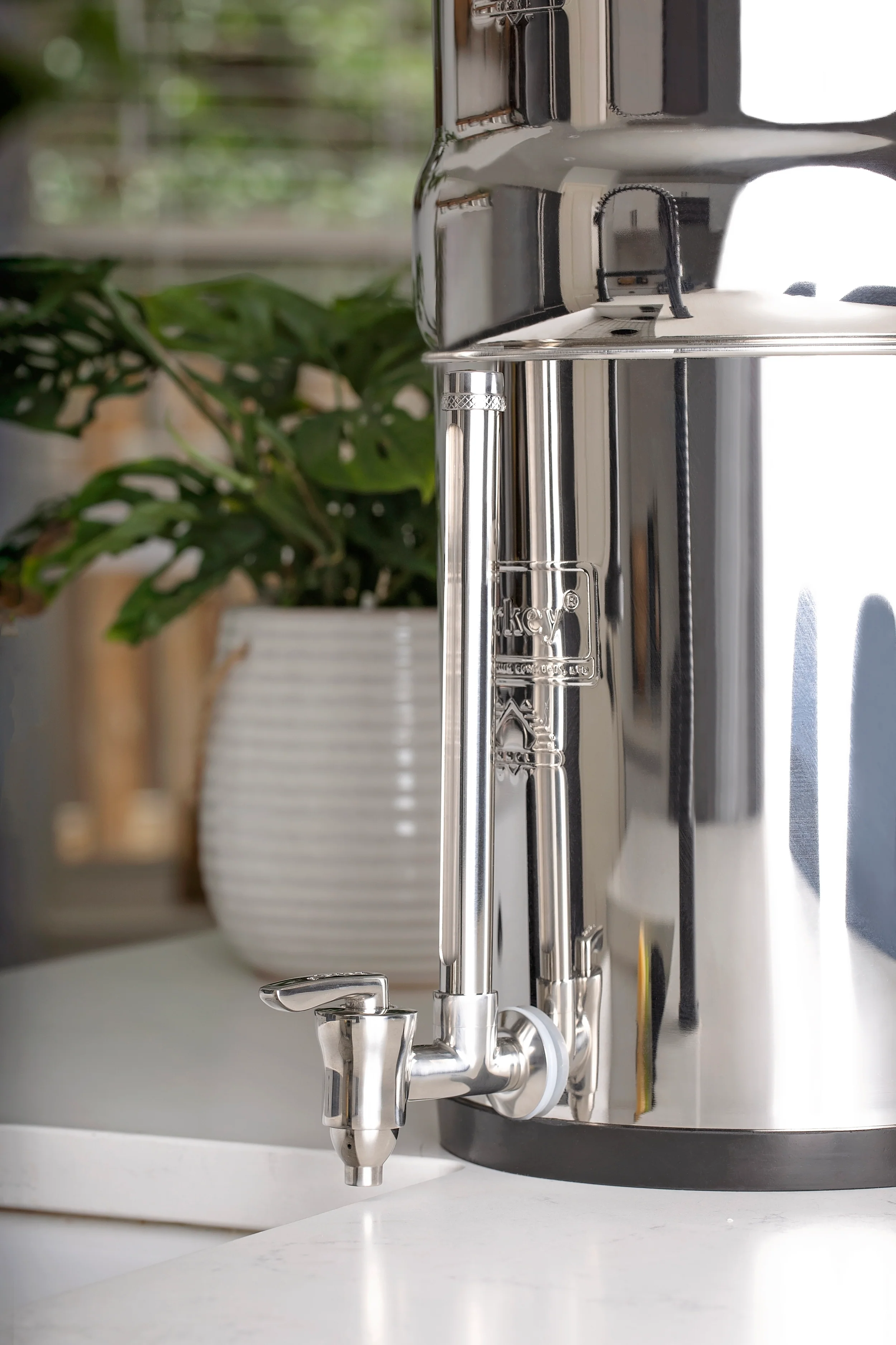 Stainless Steel Water View Spigot - Image 6